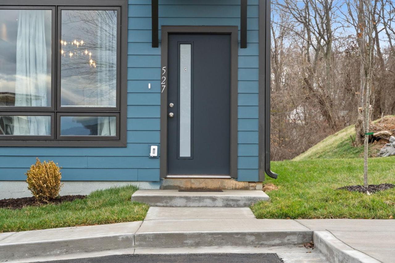 Rebecca'S Downtown Luxury Living Villa Clarksville Exterior photo