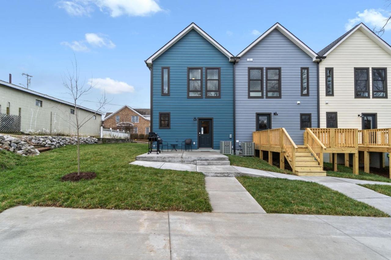 Rebecca'S Downtown Luxury Living Villa Clarksville Exterior photo