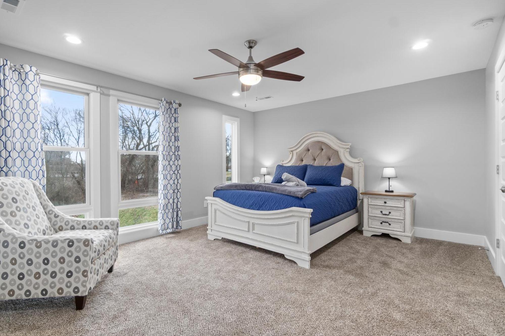 Rebecca'S Downtown Luxury Living Villa Clarksville Exterior photo